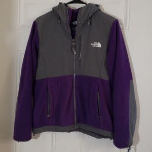 North face jacket with hood